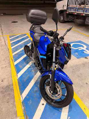 YAMAHA-FZ15 FAZER CONNECTED ABS-2024