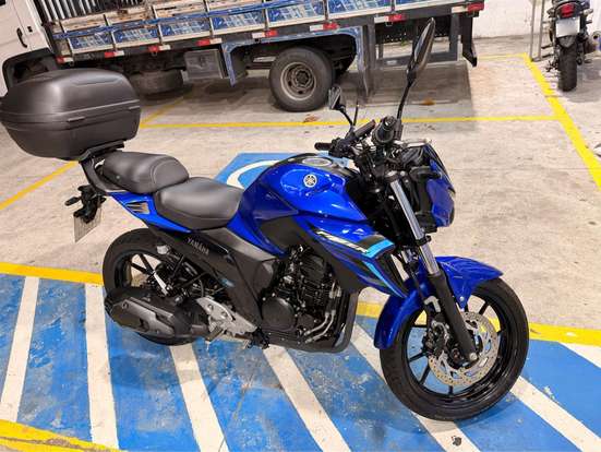 YAMAHA-FZ15 FAZER CONNECTED ABS-2024