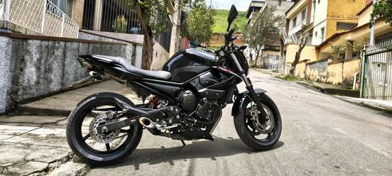 YAMAHA-XJ6 N-2011