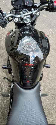 YAMAHA-XJ6 N-2011