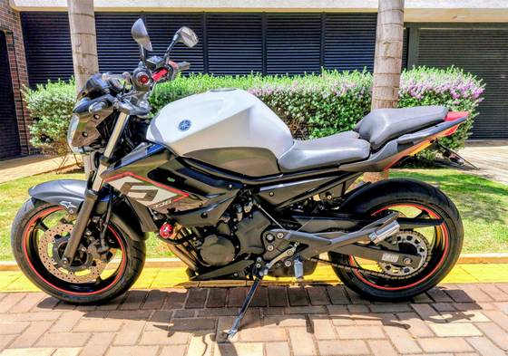YAMAHA XJ6 N SP 