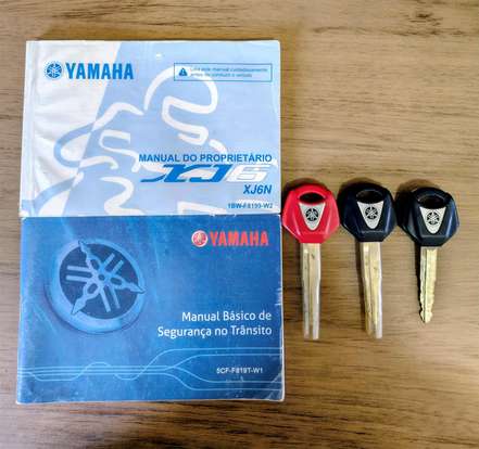 YAMAHA-XJ6 N SP-2015