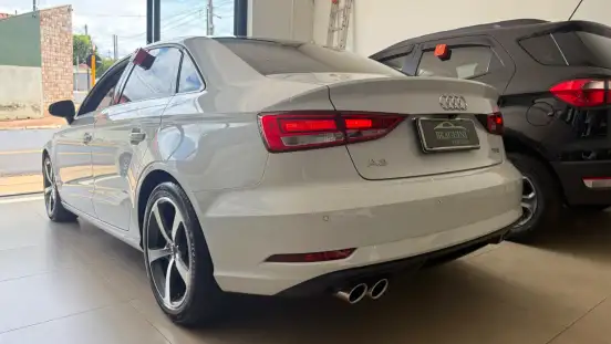 AUDI-A3-2017