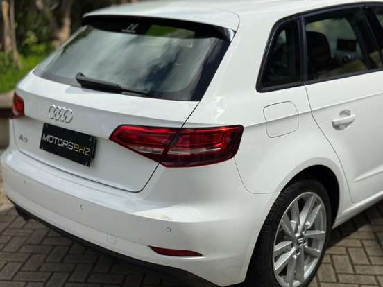 AUDI-A3-2019