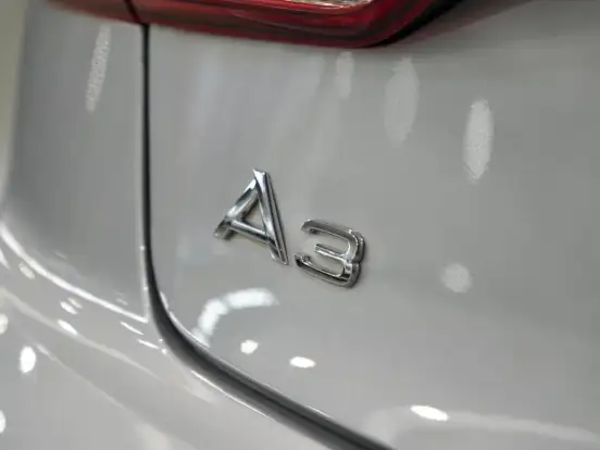 AUDI-A3-2018