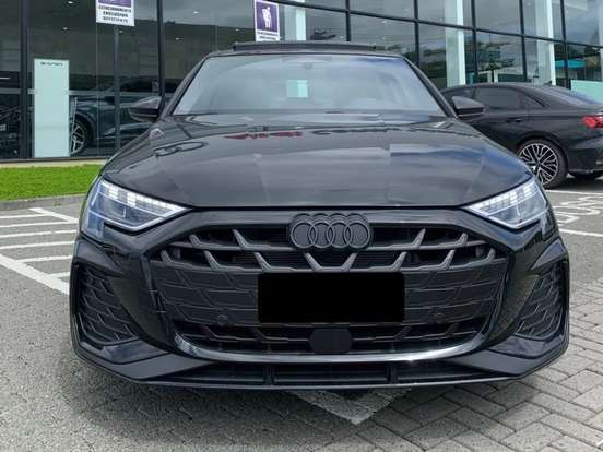 AUDI-A3-2.0 40 TFSI GASOLINA SEDAN PERFORMANCE BLACK S-TRONIC AUDI-A3-2025
