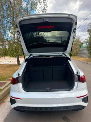 AUDI-A3-2022