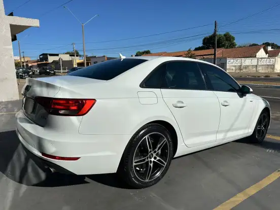 AUDI-A4-2016