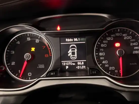AUDI-A4-2.0 TFSI ATTRACTION 180CV GASOLINA 4P MULTITRONIC AUDI-A4-2012