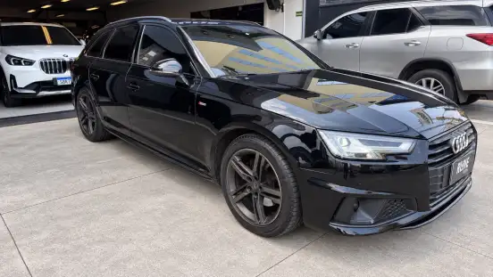 AUDI-A4-2019