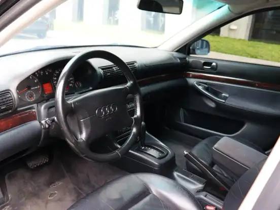 AUDI-A4-2.8 V6 30V GASOLINA 4P AUTOMÁTICO AUDI-A4-1995