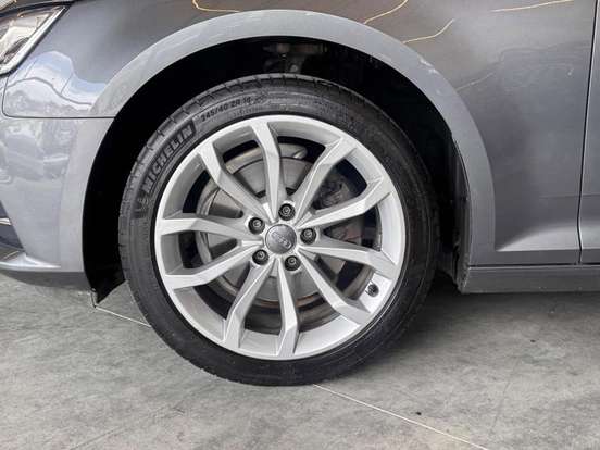 AUDI-A4-2.0 TFSI AMBIENTE GASOLINA 4P S TRONIC AUDI-A4-2017