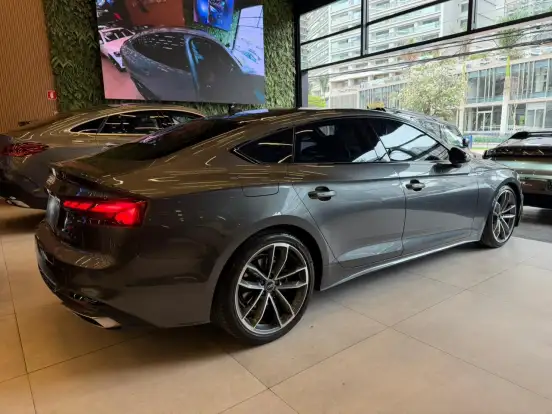AUDI-A5-2023