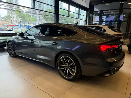 AUDI-A5-2023