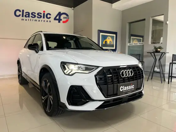 AUDI Q3 2.0 40 TFSI GASOLINA PERFORMANCE BLACK QUATTRO TIPTRONIC