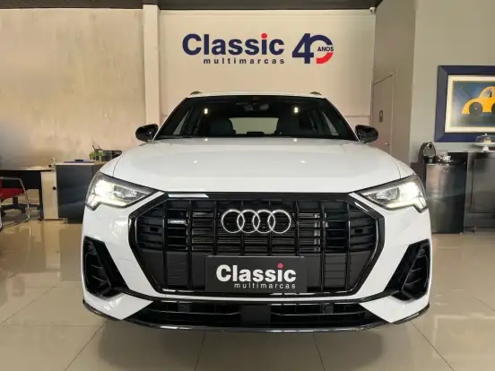 AUDI-Q3-2.0 40 TFSI GASOLINA PERFORMANCE BLACK QUATTRO TIPTRONIC AUDI-Q3-2023