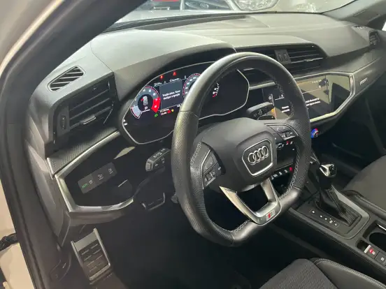 AUDI-Q3-2.0 40 TFSI GASOLINA PERFORMANCE BLACK QUATTRO TIPTRONIC AUDI-Q3-2023