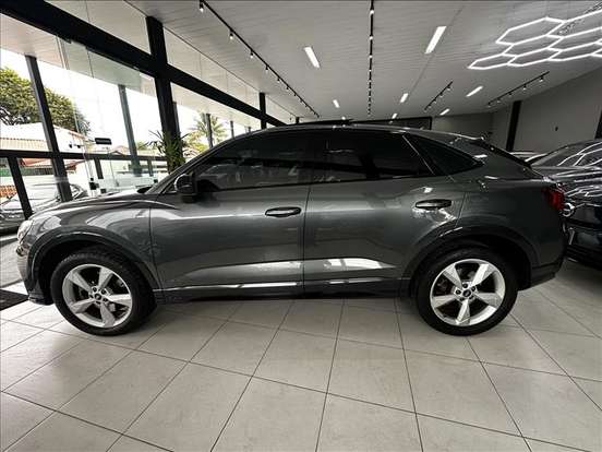 AUDI-Q3-2.0 40 TFSI GASOLINA PERFORMANCE BLACK QUATTRO TIPTRONIC AUDI-Q3-2022