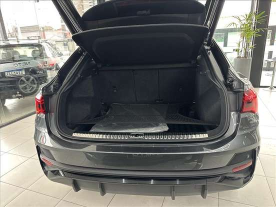 AUDI-Q3-2.0 40 TFSI GASOLINA PERFORMANCE BLACK QUATTRO TIPTRONIC AUDI-Q3-2022