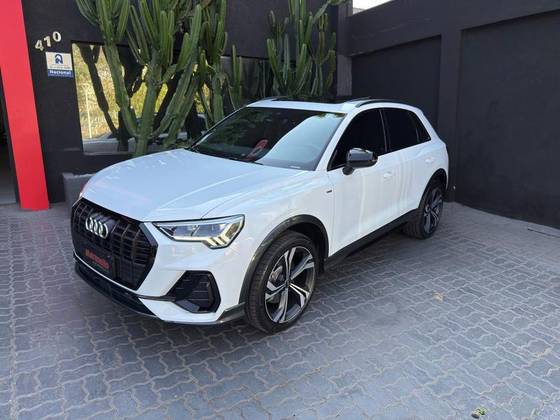 AUDI Q3 2.0 40 TFSI GASOLINA PERFORMANCE BLACK QUATTRO TIPTRONIC