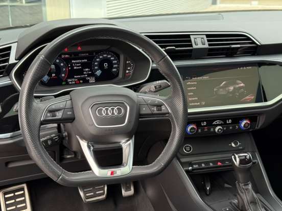 AUDI-Q3-2.0 40 TFSI GASOLINA SPORTBACK PERFORMANCE BLACK QUATTRO TIPTRONIC AUDI-Q3-2023