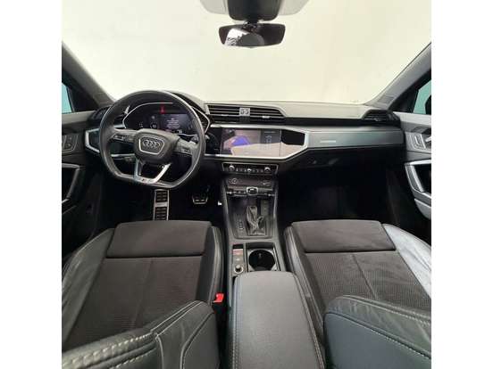 AUDI-Q3-2.0 40 TFSI GASOLINA SPORTBACK PERFORMANCE BLACK QUATTRO TIPTRONIC AUDI-Q3-2022