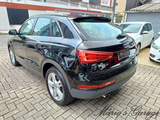 AUDI-Q3-2015