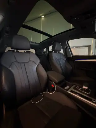 AUDI-Q5-2023
