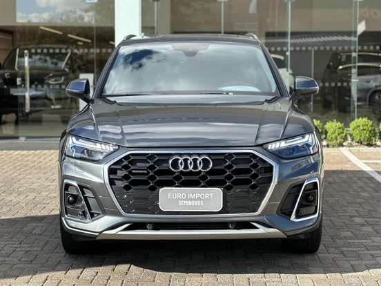 AUDI-Q5-2024