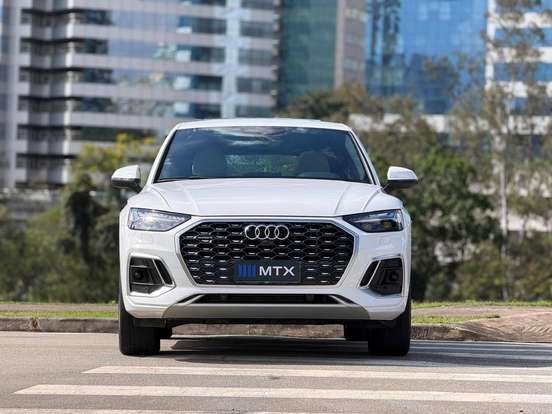 AUDI-Q5-2023