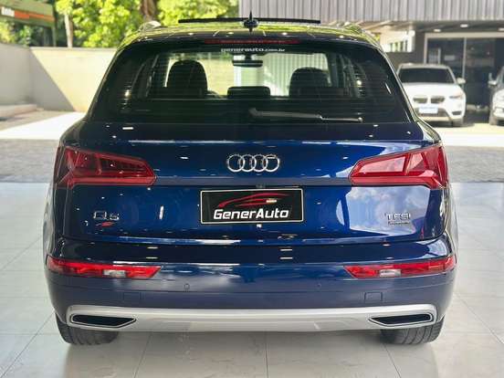 AUDI-Q5-2018
