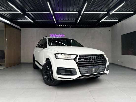AUDI-Q7-3.0 TFSI AMBITION V6 24V GASOLINA 4P TIPTRONIC AUDI-Q7-2015