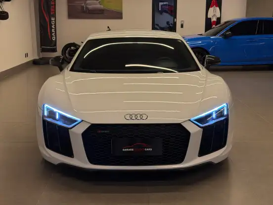 AUDI-R8-5.2 FSI COUPE PLUS QUATTRO V10 40V GASOLINA 2P S TRONIC AUDI-R8-2017
