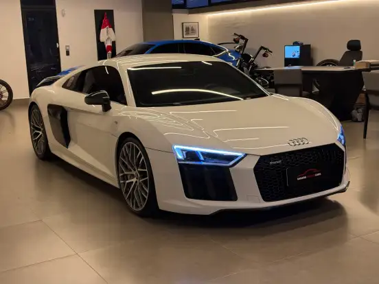 AUDI-R8-5.2 FSI COUPE PLUS QUATTRO V10 40V GASOLINA 2P S TRONIC AUDI-R8-2017