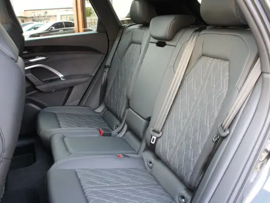 AUDI-SQ5-3.0 V6 TFSI GASOLINA QUATTRO S TRONIC AUDI-SQ5-2025