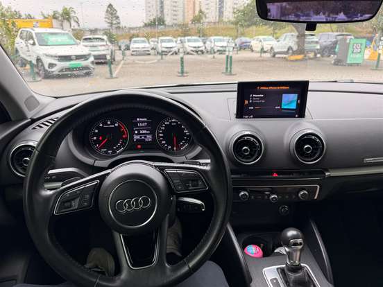 AUDI-A3-2018