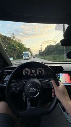 AUDI-A3-2022