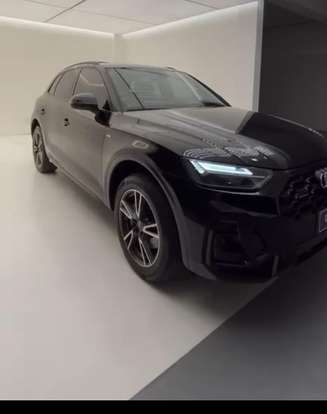 AUDI-Q5-2022