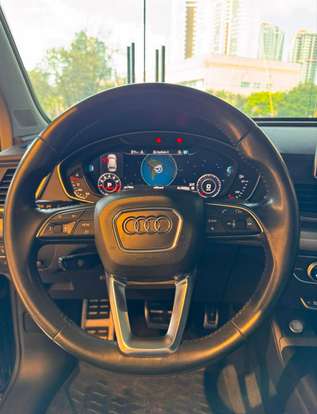 AUDI-Q5-2017