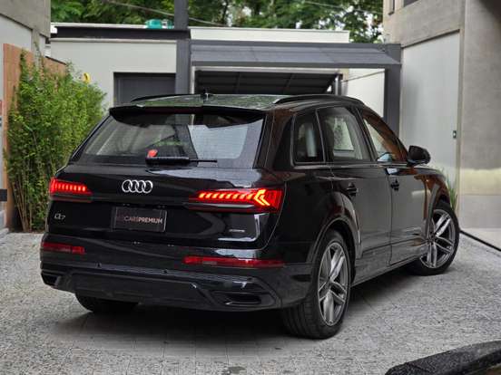 AUDI-Q7-3.0 55 TFSI GASOLINA QUATTRO S-LINE TIPTRONIC AUDI-Q7-2021