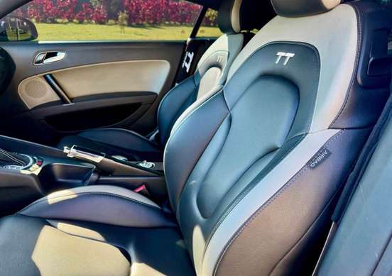 AUDI-TT-2012