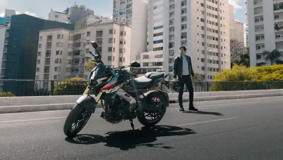 BAJAJ-DOMINAR NS400Z-2026
