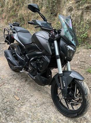 BAJAJ DOMINAR 400 