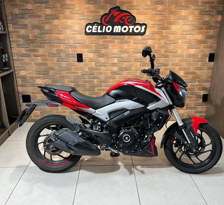 BAJAJ DOMINAR 250 