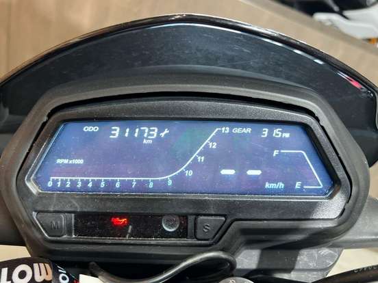 BAJAJ-DOMINAR 250-2025