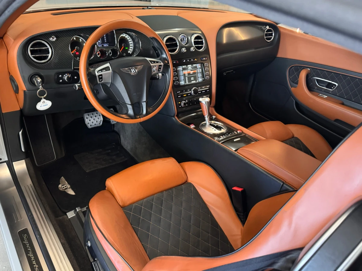 Bentley Continental — foto 12