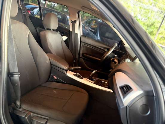 BMW-118i-1.6 FULL 16V TURBO GASOLINA 4P AUTOMÁTICO BMW-118i-2012