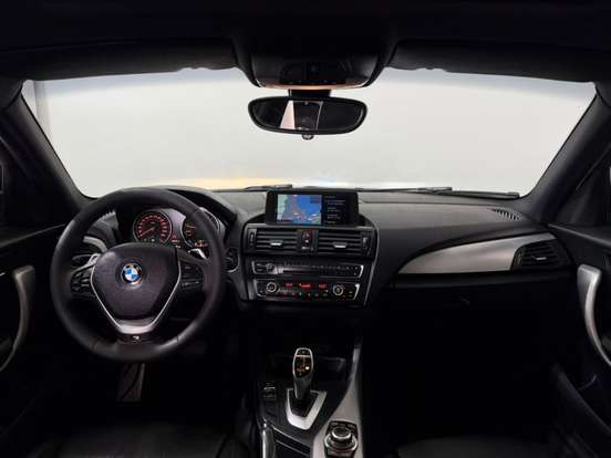 BMW-125i-2012