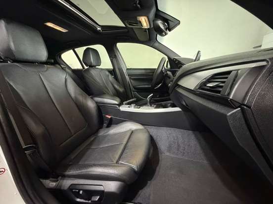 BMW-125i-2012
