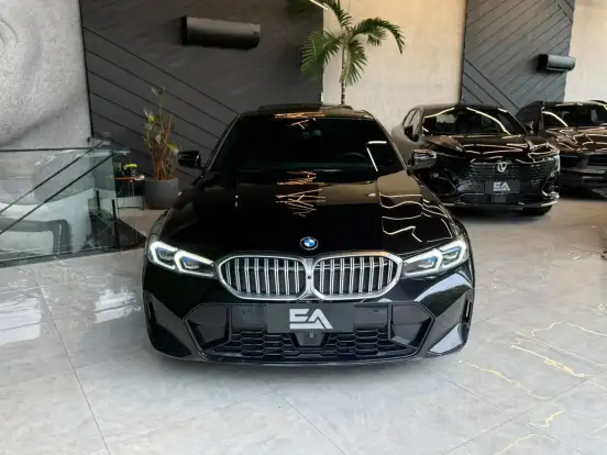 BMW-320i-2.0 16V TURBO FLEX M SPORT AUTOMÁTICO BMW-320i-2025
